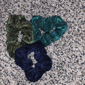 velvet scrunchie hair ties